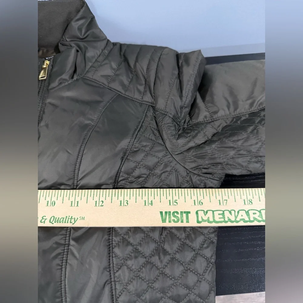 The North Face Women's Puffer Jacket - Olive